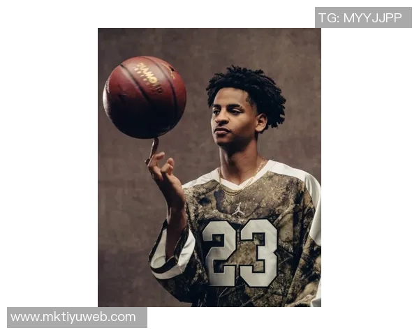 甜瓜父子携手乔丹品牌传承精神球场内外共同贡献力量